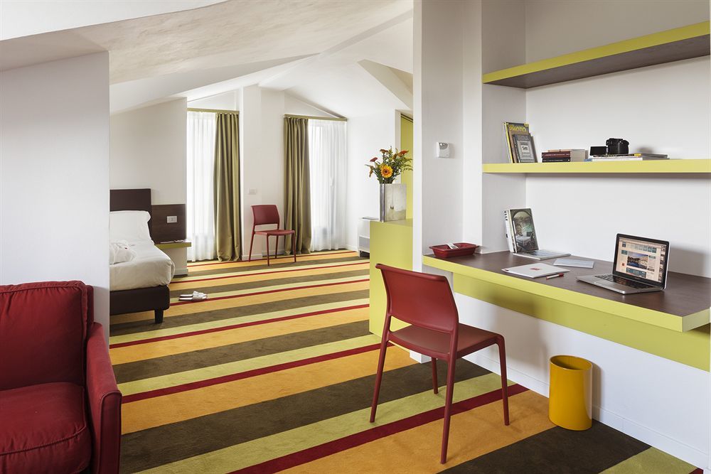 Unaway Hotel Fabro Buitenkant foto