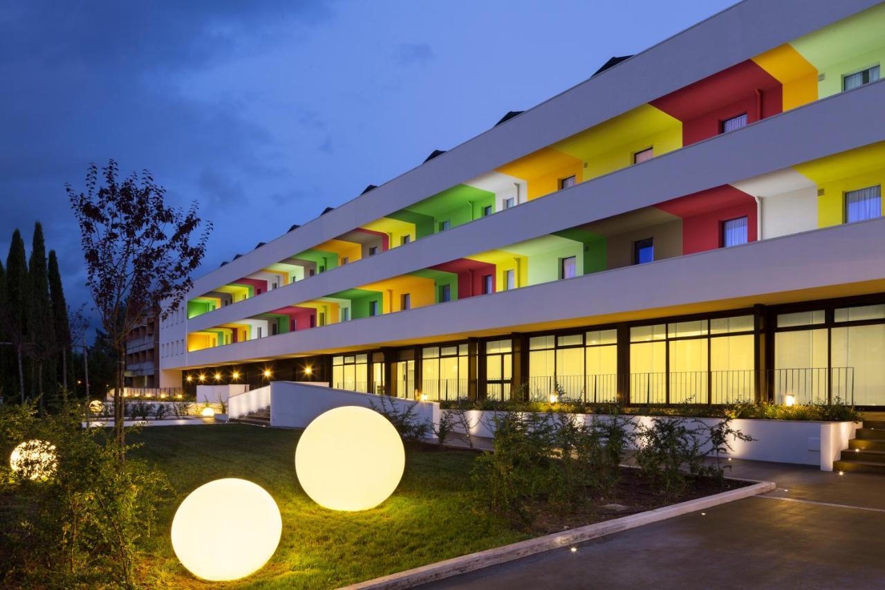 Unaway Hotel Fabro Buitenkant foto